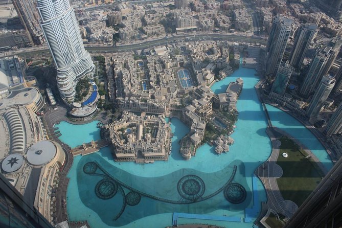 Dubai City Tour: Experience Top Attractions of Dubai - What the shared transport means for your morning
