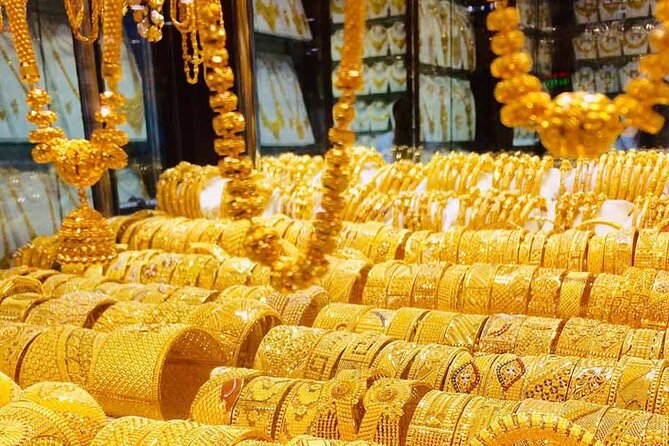 Dubai City Tour - Old & Modern City Sightseeing Dubai - Transfer - Burj Al Arab: five minutes for the famous sail