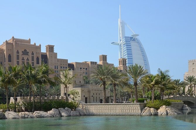 Dubai City Tour with Burj Khalifa - Palm Jumeirah and the waterfront pause