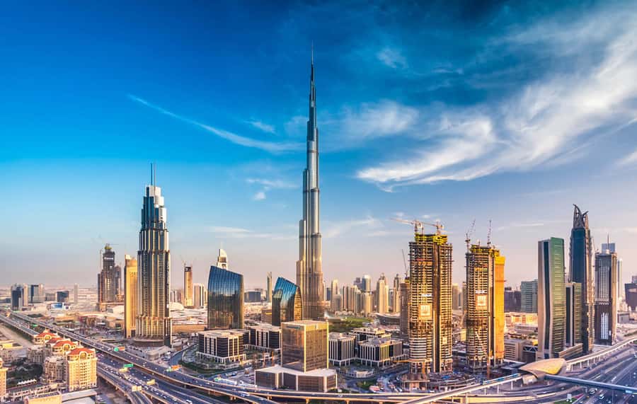 Dubai: City Tour with Burj Khalifa and Underwater Zoo Ticket - One day, two very different Dubais