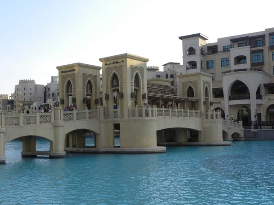Dubai Combo: Morning City Tour & Evening Desert Safari - Dinner and live entertainment at the camp