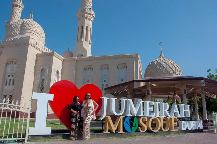 Dubai: Complete Day Tour with Optional Lunch - Bastakyia and the first look at old Dubai
