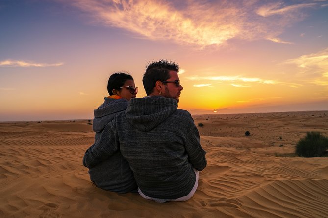Dubai Desert Discovery: Red Dunes Safari, Sandboard & Camel Ride - The 45-minute Red Dunes 4WD ride