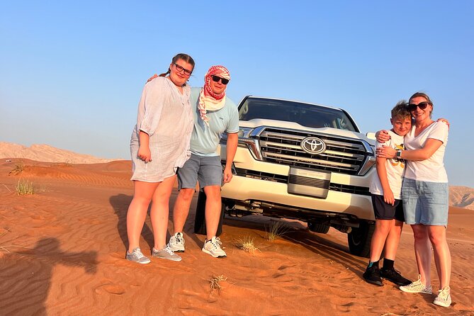 Dubai Desert Safari - Red dunes and a lively afternoon in the Lehbab Desert