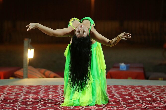 Dubai Desert Safari with Belly Dance, Fire Show and Tanura Show-The Full Package - Why the small group matters