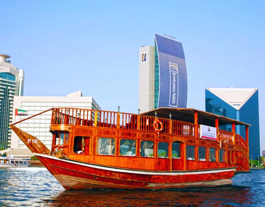 Dubai: Dhow Dinner Cruise on Creek or Marina with Live Shows - A short dhow ride with a big Dubai view