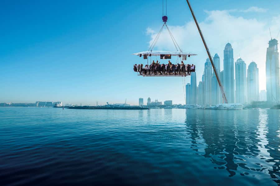 Dubai: Dinner in the Sky Experience - Choosing the three-course menu