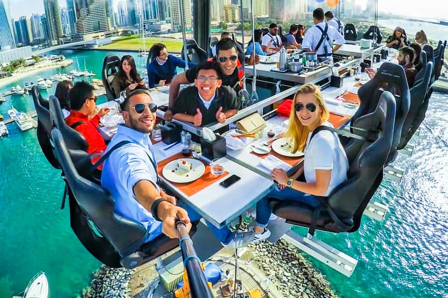 Dubai: Dinner in the Sky Experience - Watching the chef prepare dinner overhead