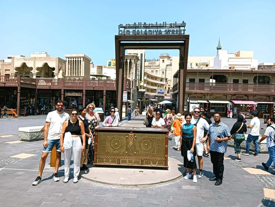 Dubai: Discover Dubai Old Town, Souks, Museum & Street Food - Why this tour is a good antidote to Dubai’s skyscrapers