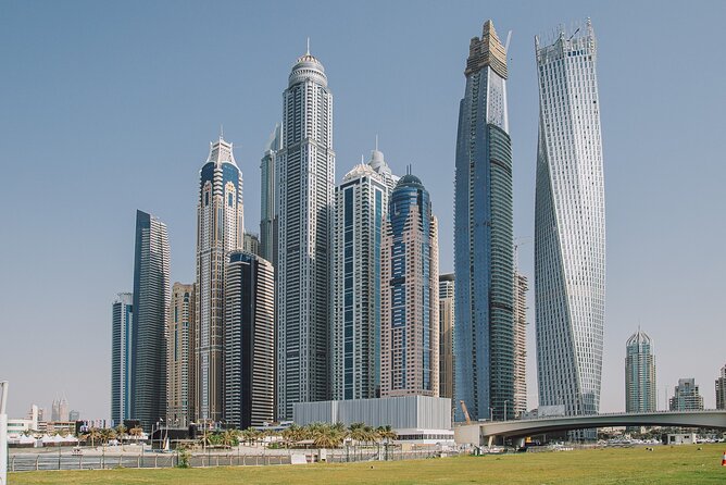 Dubai Discovery Tour - Half Day - Palm Jumeirah and The Pointe: a postcard view of Dubai’s ambition