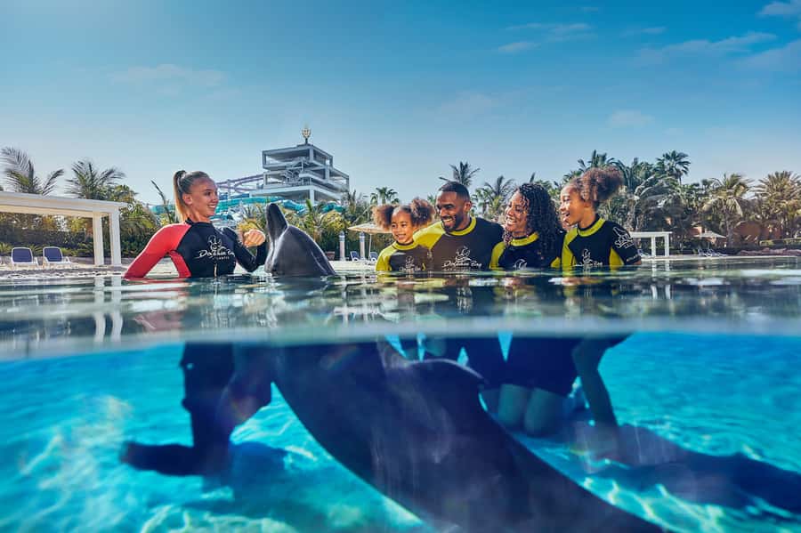 Dubai: Dolphin Encounter & Aquaventure Waterpark Ticket - Aquaventure after the encounter
