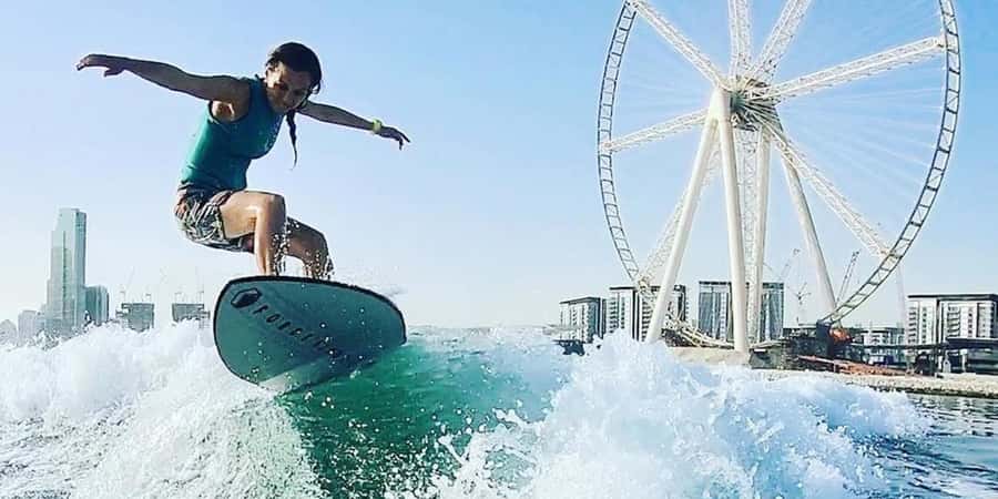 Dubai: Dubai Marina Wakesurfing or Wakeboarding Experience - The boat ride and the real action