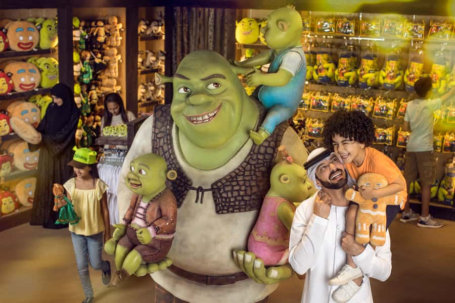 Dubai: Dubai Parks and Resorts™ Multi Parks Pass - Food, prices, and the real value of $96