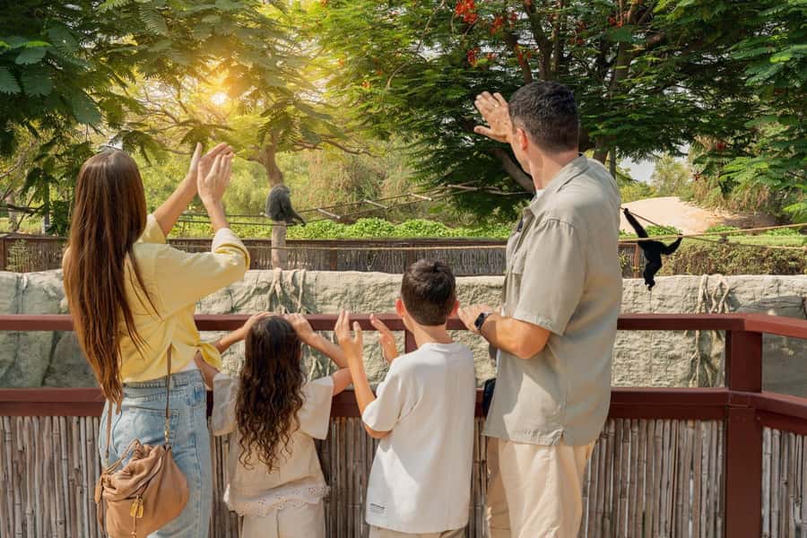 Dubai: Dubai Safari Park Entry Pass - A large animal park, not a quick Dubai attraction