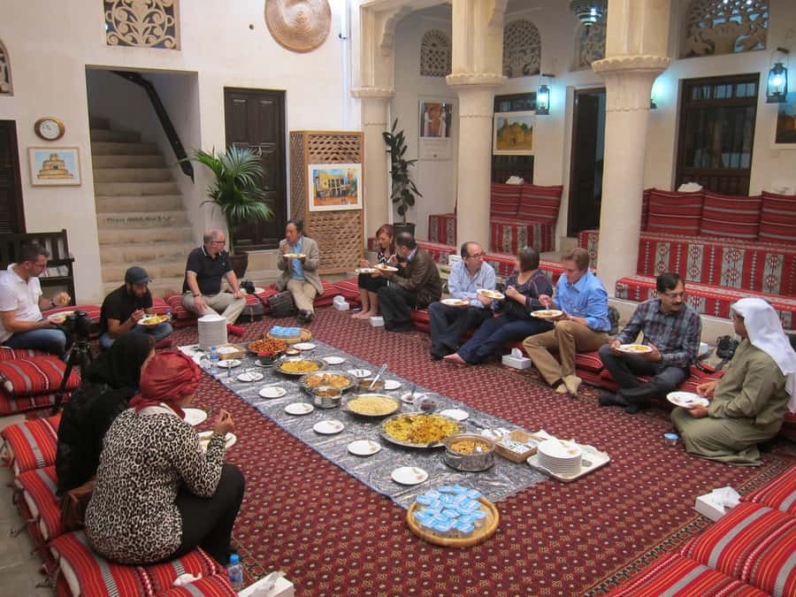 Dubai: Emirati Brunch & Culture - Starting with coffee, tea, and dates