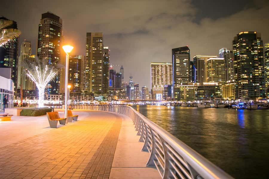 Dubai: Evening Tour and Burj Khalifa Entrance Ticket - Palm Jumeirah and Dubai Marina from the road