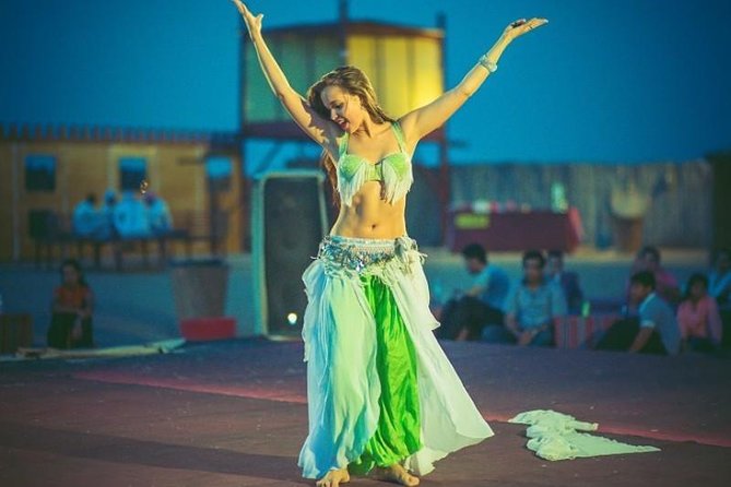 Dubai Evening4x4Desert Safari,BBQ Dinner,4 LiveShows,Camelride - BBQ dinner under the desert sky