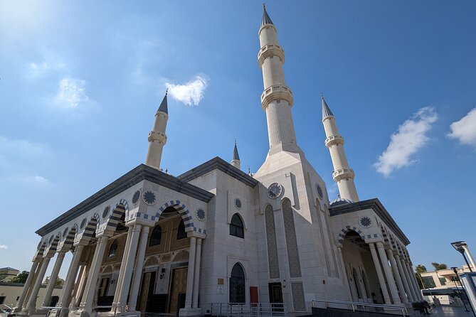 Dubai: Frame Tickets, Creek, Souks & Blue Mosque Guided Tour - Al Farooq Omar Bin Al Khattab Mosque: the day’s cultural center