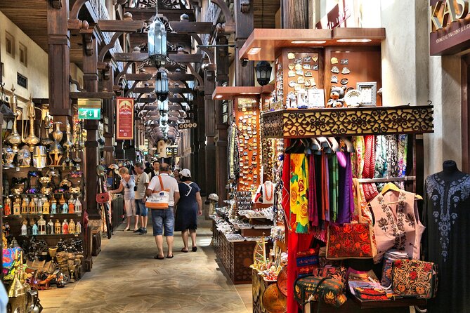 Dubai: Frame Tickets, Creek, Souks & Blue Mosque Guided Tour - Al Khayma Heritage House and Emirati hospitality