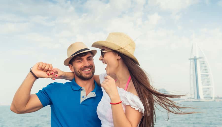 Dubai: Full-Day Private Highlights Tour with Hotel Transfers - Meena Bazaar and the old-city feel