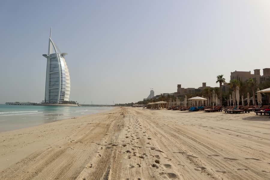 Dubai: Full Day Private Tour & Optional Burj Khalifa Tickets - Souk Madinat and the modern traditional style