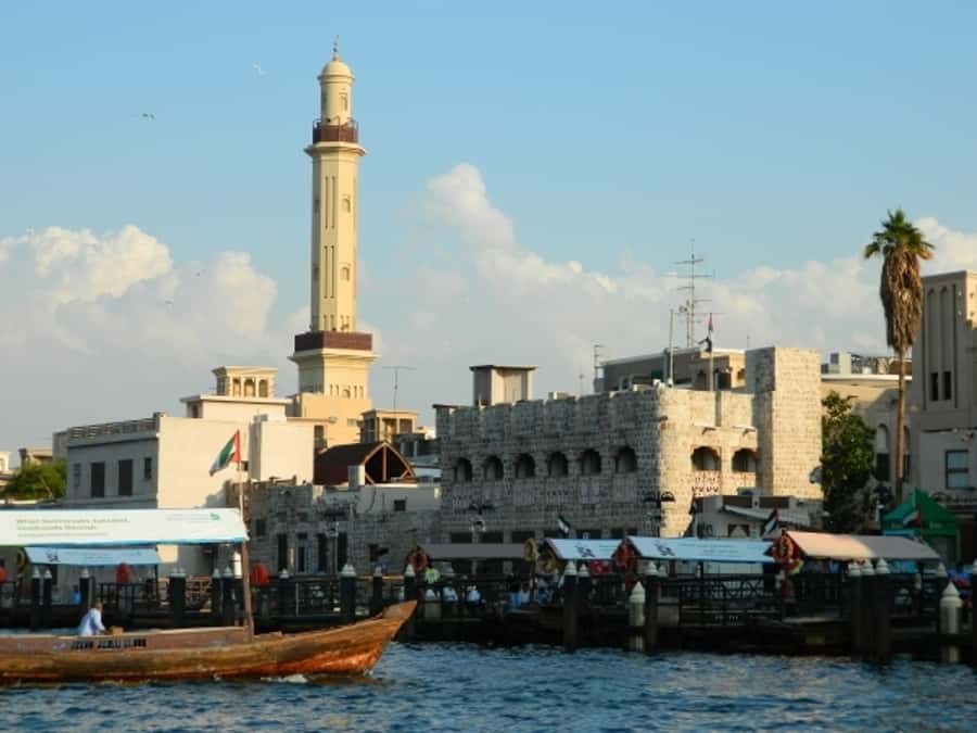 Dubai Full-Day Spanish Language Tour - City of Contrasts - Al Fahidi Fort and Dubai Museum