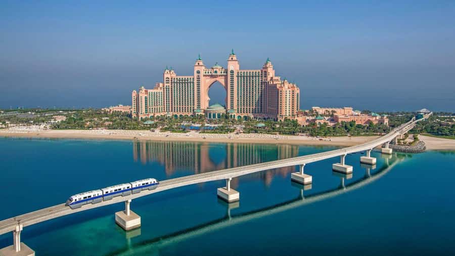 Dubai Full-Day Tour: Mosque, Souks, Burj Khalifa photo stop - Why this Dubai tour works for a first visit