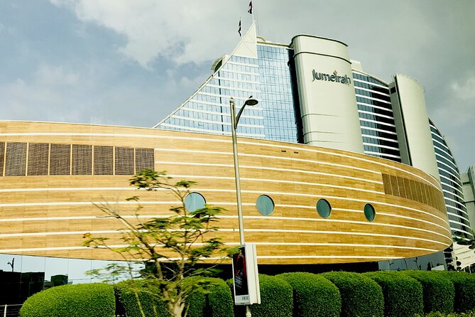 Dubai Full Day Tour with Entry Ticket to Burj Khalifa at the Top - A full day that links two very different Dubais
