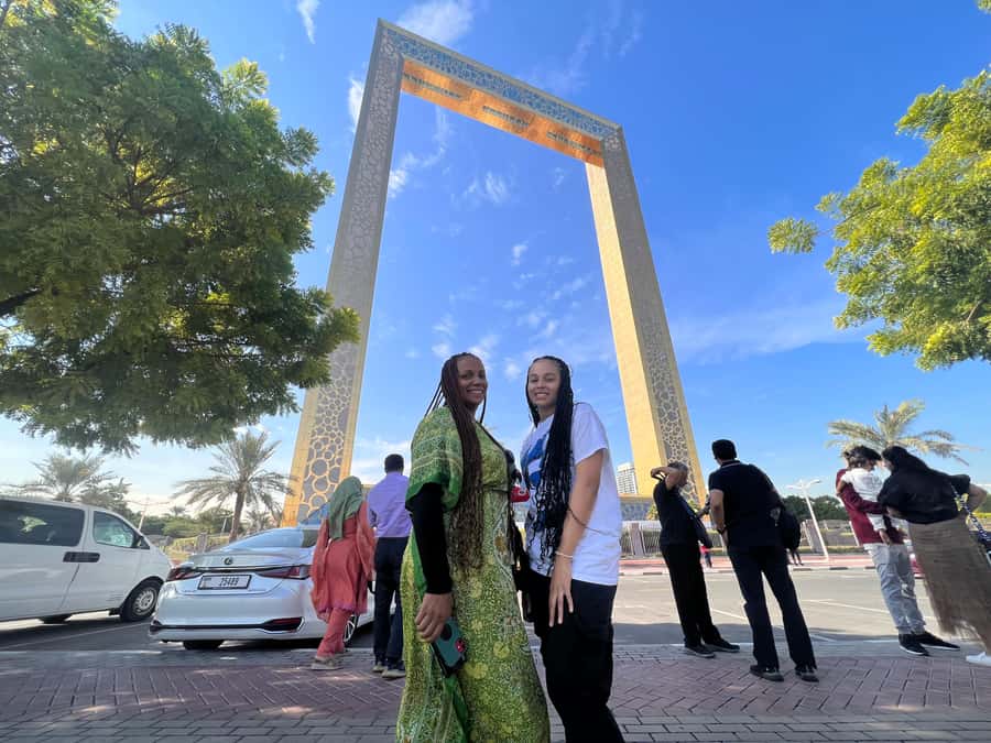 Dubai: Future Museum, Burj Al Arab, and Dubai Frame Tour - What the guide adds to the experience
