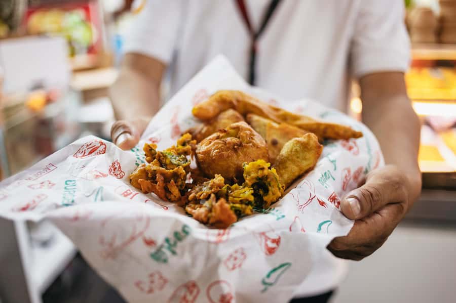 Dubai: Half-Day Street Food Tour - From an Indian temple to Old Dubai’s market streets