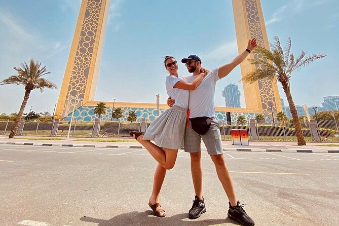 Dubai Halfday Sightseeing on Private car - Dubai Frame: a five-minute skyline picture