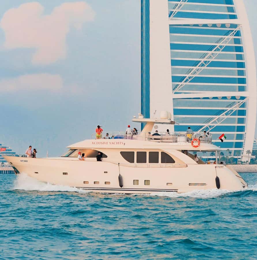 Dubai Harbor: Luxury Yacht Tour with BBQ Options - BBQ value at a $16 starting price