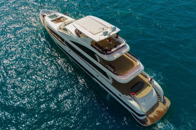 Dubai Harbour Super Yacht Experience with gourmet & Drinks - Dubai Harbour and the coastline