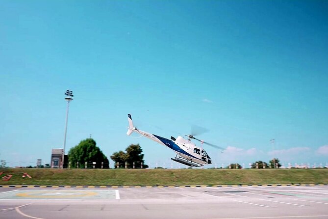 Dubai Helicopter Experience with Sightseeing Options - Port Rashid, Dubai Creek, and Old Dubai
