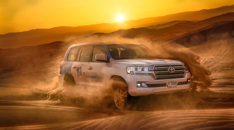 Dubai: Helicopter Ride, Desert Safari, Camels & Refreshments - A 12-minute flight over Dubai
