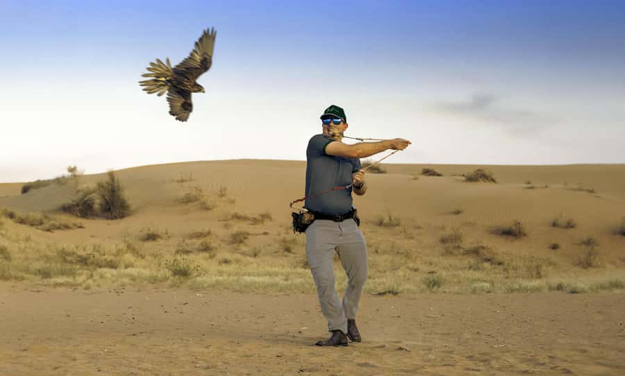 Dubai: Heritage Camel Desert Safari with Traditional Dinner - Heat, timing, and physical comfort