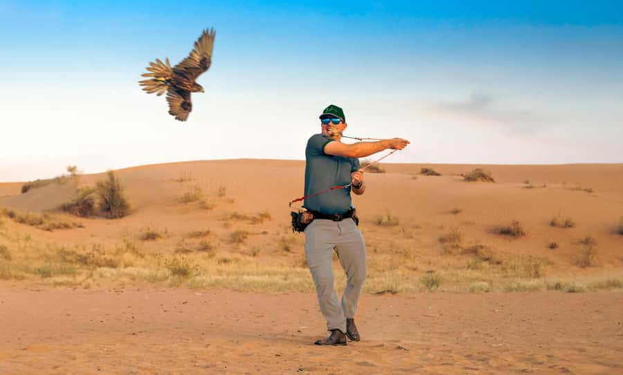 Dubai: Heritage Desert Safari wtih Overnight and Breakfast - The one-hour drive into the conservation reserve