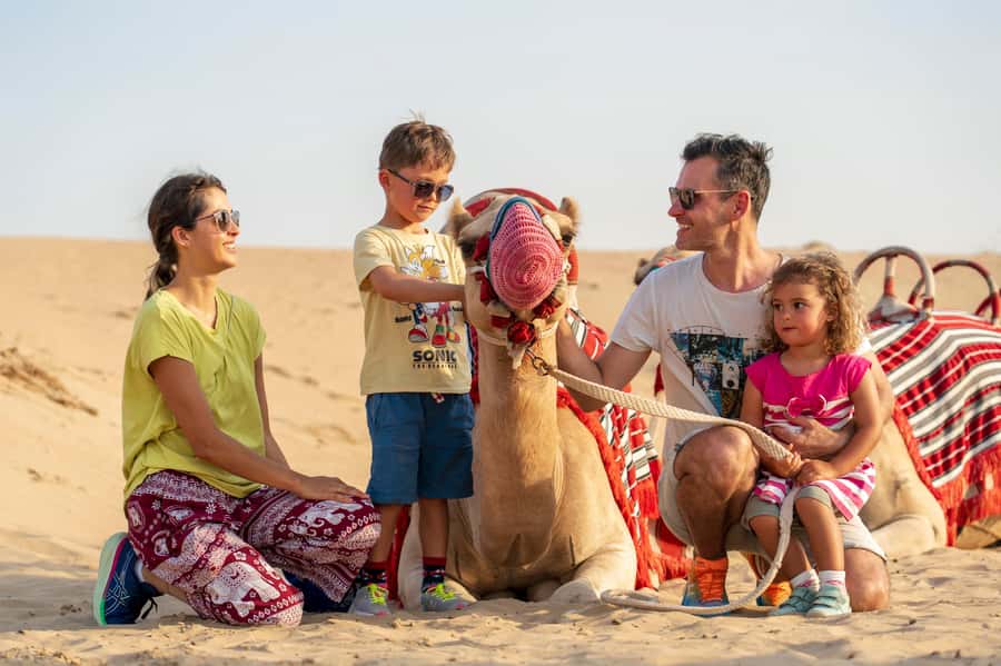 Dubai: Heritage Safari, Camel Ride & Al Marmoom Oasis Dinner - The vintage Mercedes G-Class ride