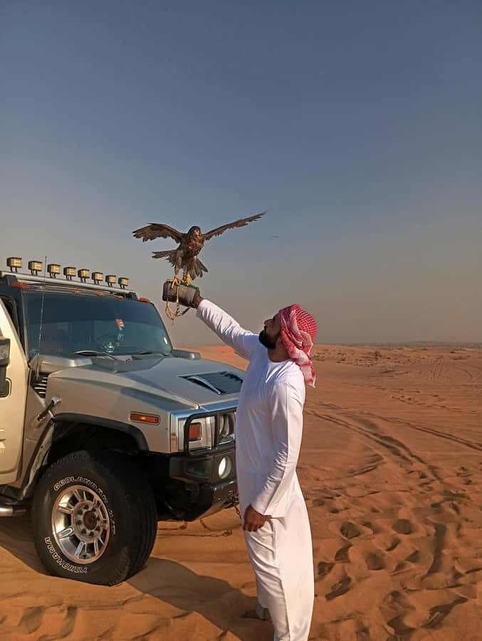 Dubai Hummer Safari Adventure & Traditional Dress Photoshoot - Is $216 a fair price?