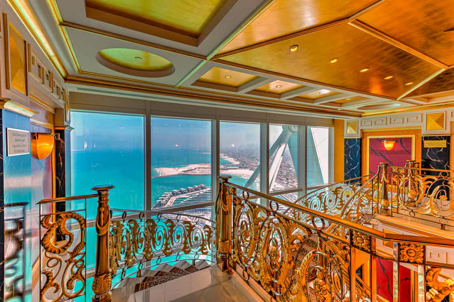 Dubai: Inside Burj Al Arab Guided Tour with Optional Extras - Choosing the gold cappuccino