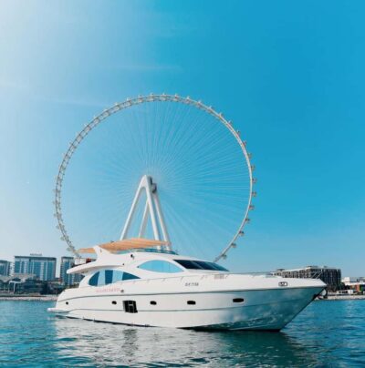 Instagrammable Yacht Tour with Drinks & Ain/JBR Views