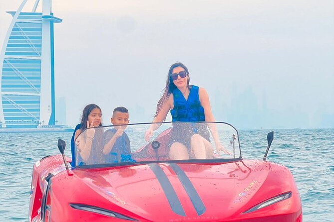 Dubai Jet Car Experience with Optional Transfers - What the crew and staff add to the experience