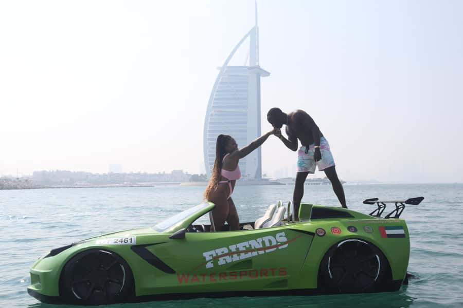 Dubai: Jet Car to Burj Al Arab with Breakfast and Soft drink - Atlantis and Palm Jumeirah from the water