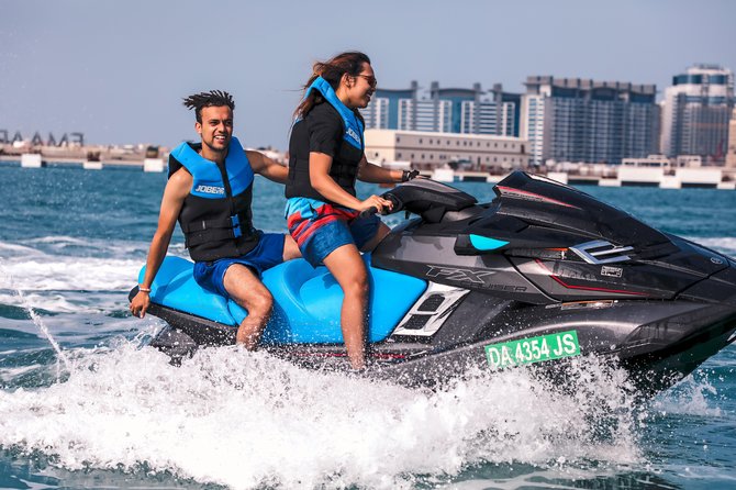 Dubai: Jet ski Adventure Rides Burj Al Arab, Burj Khalifa & Atlantis - The safety briefing and first minutes on the water