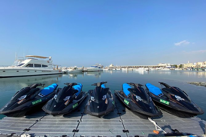 Dubai: Jet ski Adventure Rides Burj Al Arab, Burj Khalifa & Atlantis - What the Yamaha WaveRunner feels like