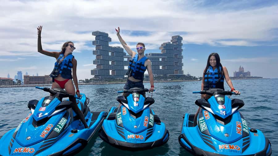Dubai: Jet Ski to Atlantis with Videos, Photos and Ice Cream - Starting at Umm Suqeim Fishing Harbour