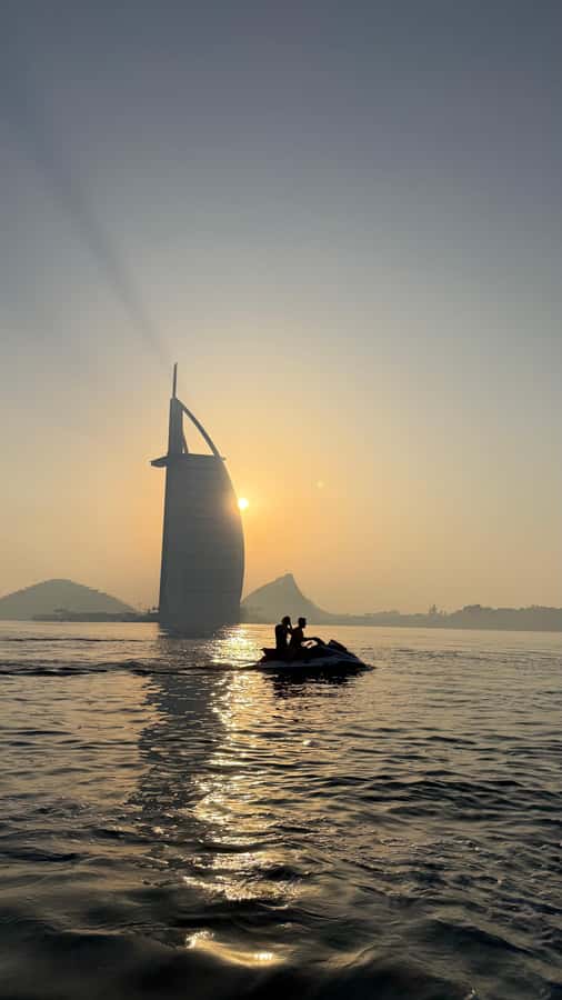 Dubai jet ski: visit the Burj al Arab and Atlantis with photos and videos - The 30-minute ride to Burj Al Arab