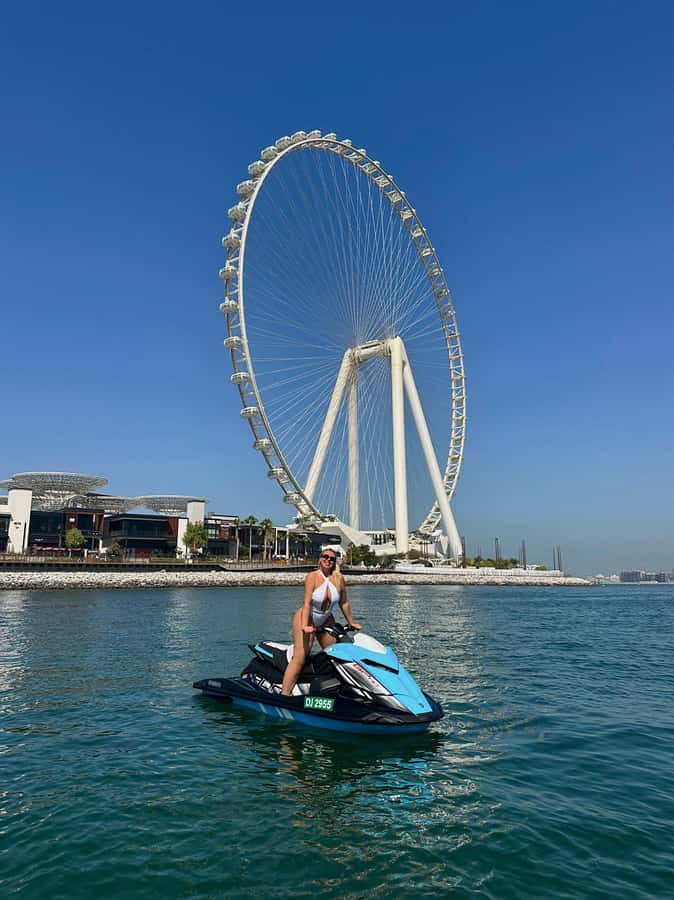 Dubai: Jetski Tour to Dubai Eye, JBR, Palm & Burj Al Arab - Guides, instruction, and the photo service