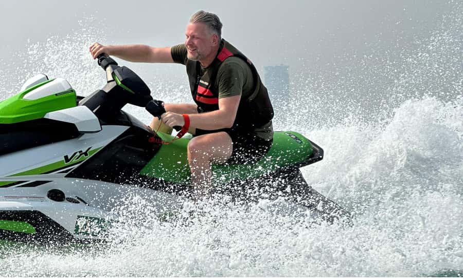 Dubai: Jetski Tour to Dubai Eye, JBR, Palm & Burj Al Arab - Who will enjoy this, and who should skip it