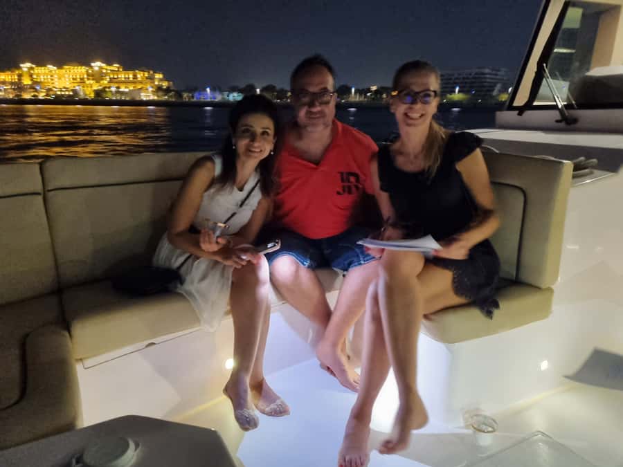 Dubai: Luxury Sightseeing Cruise with Food and Drinks - A calm cruise, not a party boat
